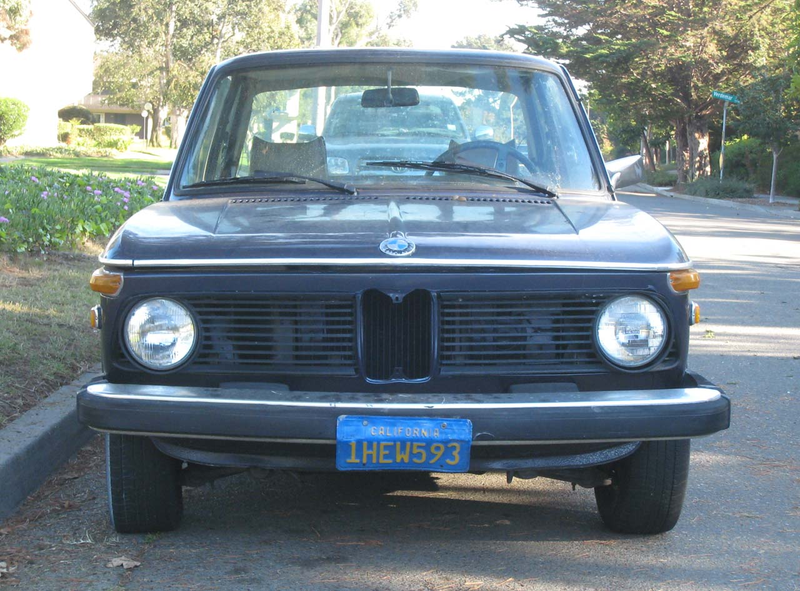 Illustration for article titled 1976 BMW 2002